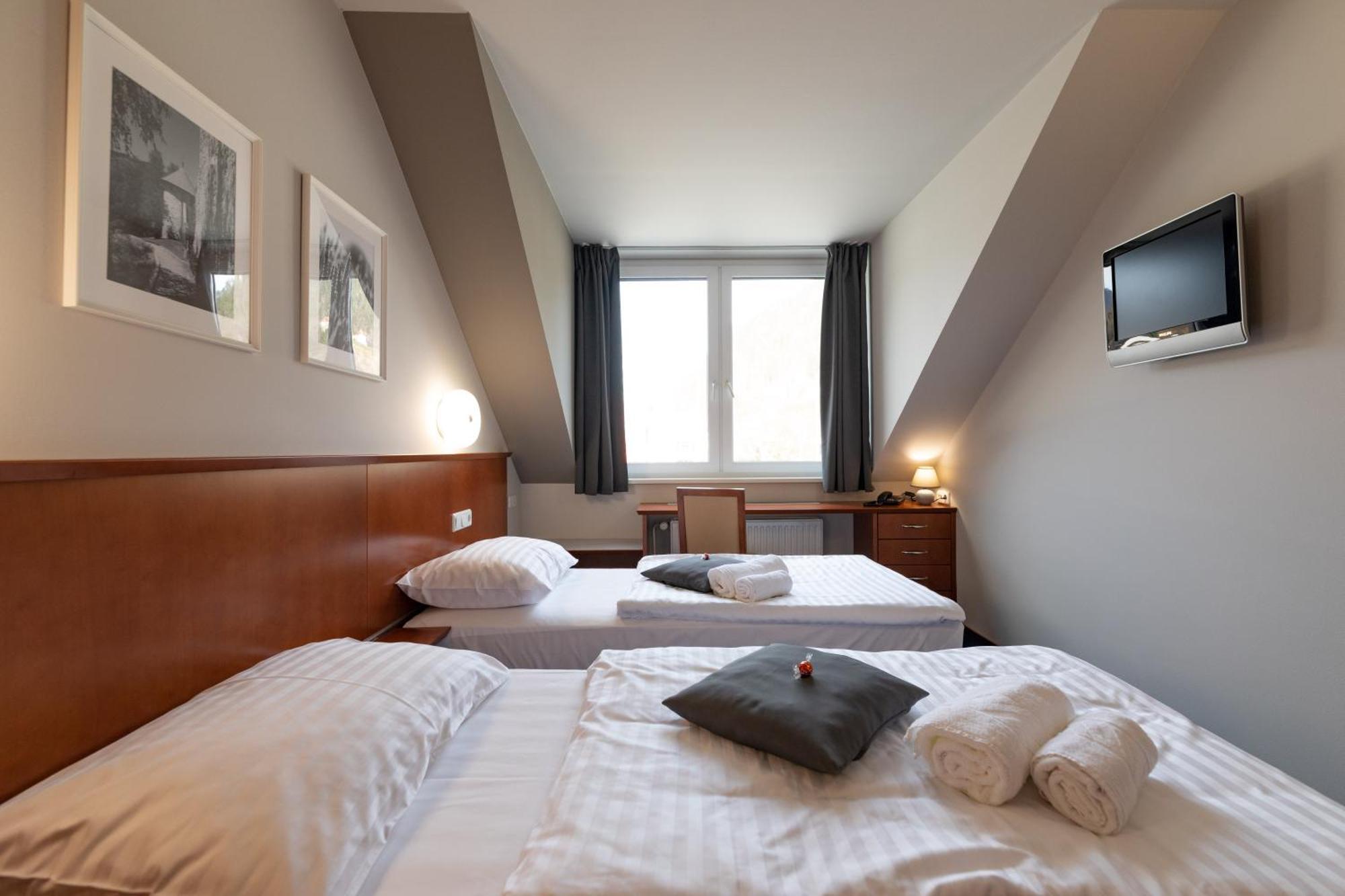 Hotel Spica Laško Rom bilde